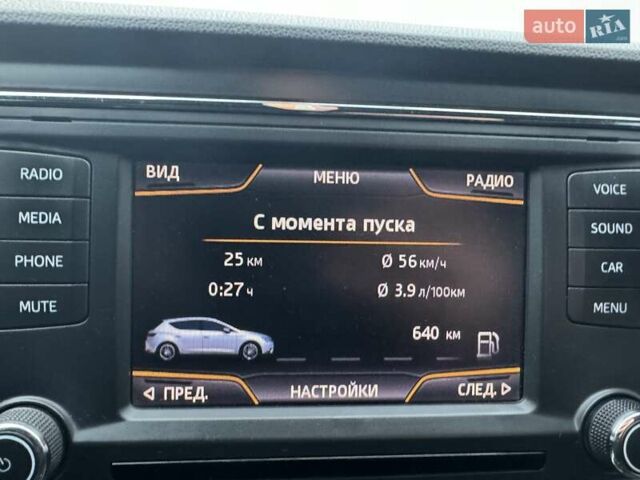 Сеат Леон 2013 в Калуше на Automoto.ua Красный Сеат Леон, объемом двигателя 1.97 л и пробегом 237 тыс. км за 12000 $, фото 37 на Automoto.ua