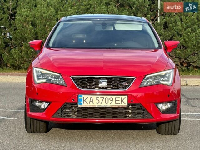 Червоний Сеат Leon, об'ємом двигуна 1.8 л та пробігом 178 тис. км за 9500 $, фото 3 на Automoto.ua