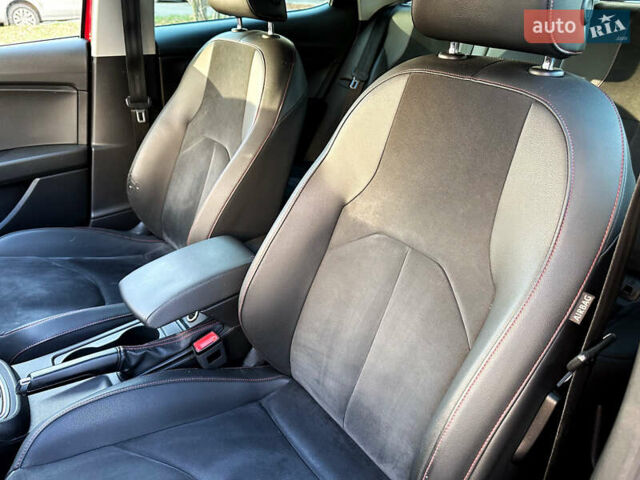 Красный Сеат Леон, объемом двигателя 1.8 л и пробегом 169 тыс. км за 10500 $, фото 13 на Automoto.ua