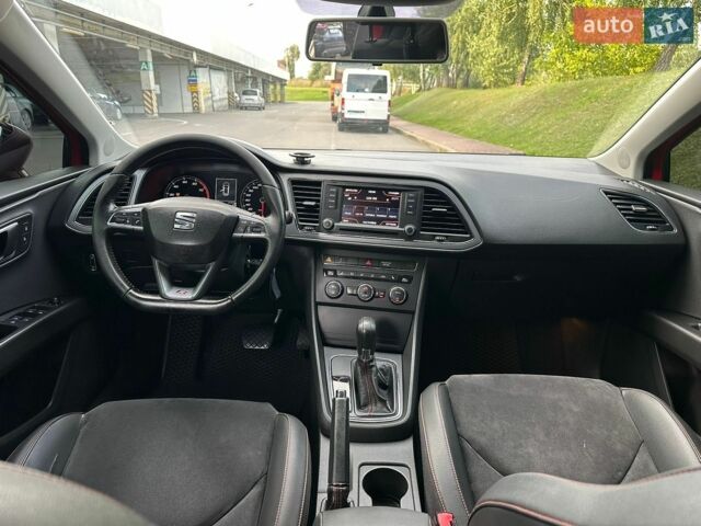 Червоний Сеат Leon, об'ємом двигуна 1.8 л та пробігом 178 тис. км за 9500 $, фото 27 на Automoto.ua