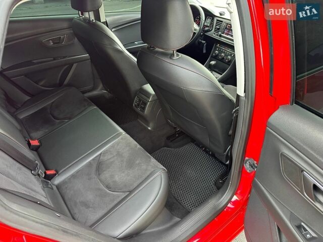 Червоний Сеат Leon, об'ємом двигуна 1.8 л та пробігом 178 тис. км за 9500 $, фото 22 на Automoto.ua