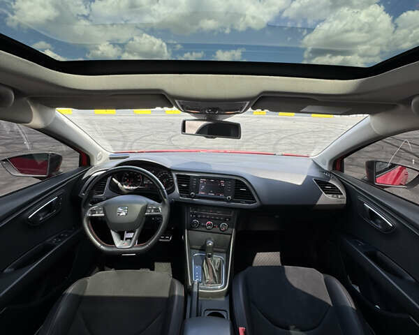 Червоний Сеат Leon, об'ємом двигуна 1.8 л та пробігом 153 тис. км за 13600 $, фото 6 на Automoto.ua