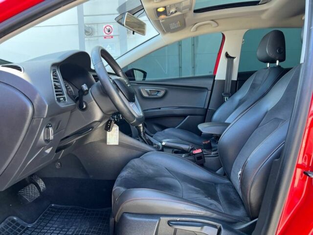 Красный Сеат Леон, объемом двигателя 1.8 л и пробегом 159 тыс. км за 9999 $, фото 10 на Automoto.ua