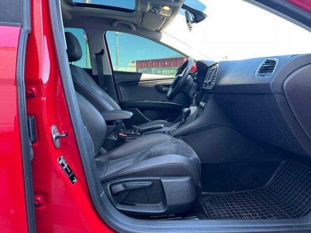 Красный Сеат Леон, объемом двигателя 1.8 л и пробегом 159 тыс. км за 9999 $, фото 13 на Automoto.ua