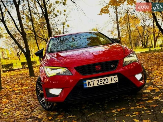 Сеат Леон 2013 в Калуше на Automoto.ua Красный Сеат Леон, объемом двигателя 1.97 л и пробегом 237 тыс. км за 12000 $, фото 7 на Automoto.ua
