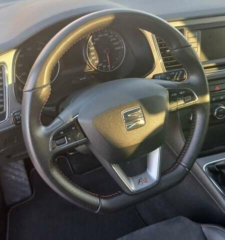 Червоний Сеат Leon, об'ємом двигуна 1.8 л та пробігом 85 тис. км за 15200 $, фото 18 на Automoto.ua