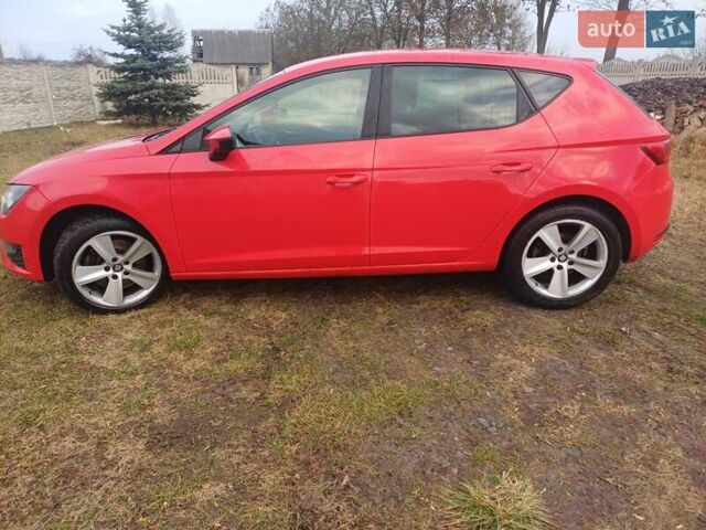 Красный Сеат Леон, объемом двигателя 1.8 л и пробегом 210 тыс. км за 10500 $, фото 1 на Automoto.ua