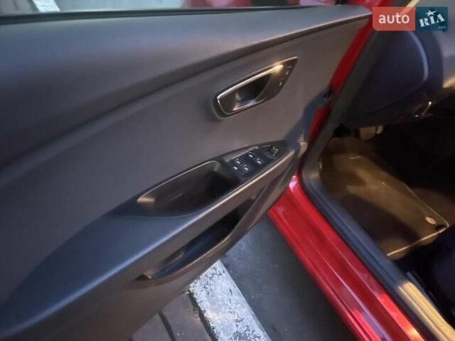 Красный Сеат Леон, объемом двигателя 1.2 л и пробегом 130 тыс. км за 9750 $, фото 14 на Automoto.ua