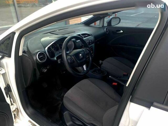 Сеат Леон, объемом двигателя 1.4 л и пробегом 147 тыс. км за 6200 $, фото 10 на Automoto.ua