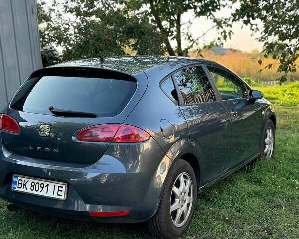 Сеат Леон, объемом двигателя 1.6 л и пробегом 188 тыс. км за 6000 $, фото 6 на Automoto.ua