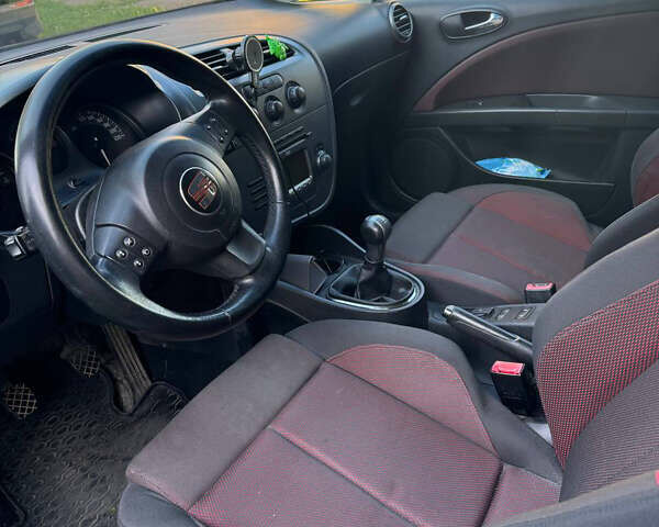 Сеат Леон, объемом двигателя 1.6 л и пробегом 188 тыс. км за 6000 $, фото 7 на Automoto.ua