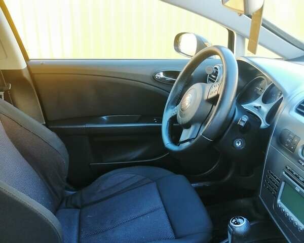 Сеат Леон, объемом двигателя 1.98 л и пробегом 254 тыс. км за 5650 $, фото 23 на Automoto.ua