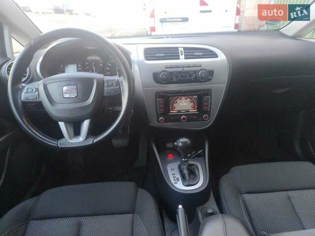 Сеат Leon, об'ємом двигуна 1.8 л та пробігом 185 тис. км за 6800 $, фото 19 на Automoto.ua