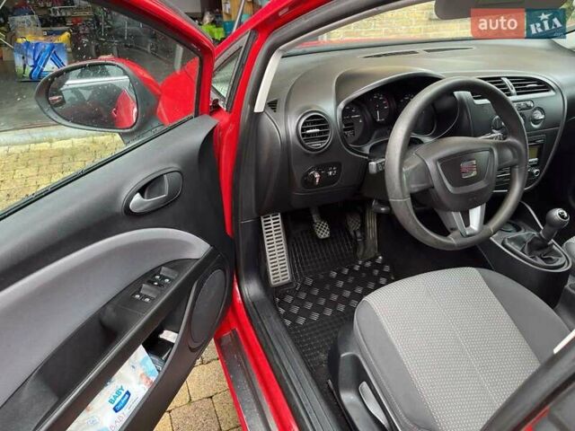 Сеат Леон, объемом двигателя 1.4 л и пробегом 92 тыс. км за 6900 $, фото 2 на Automoto.ua