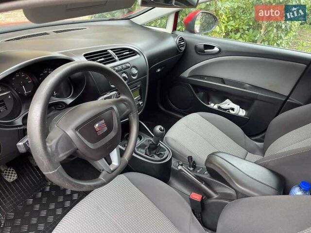 Сеат Леон, объемом двигателя 1.4 л и пробегом 92 тыс. км за 6900 $, фото 3 на Automoto.ua