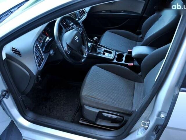 Сеат Леон, объемом двигателя 1.6 л и пробегом 200 тыс. км за 9500 $, фото 23 на Automoto.ua