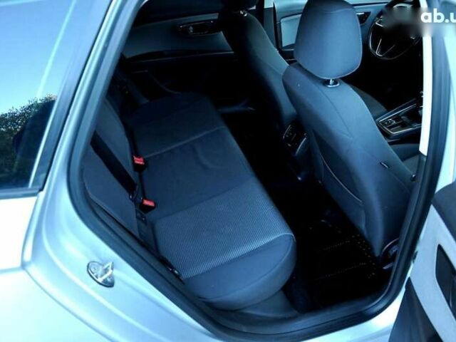 Сеат Леон, объемом двигателя 1.6 л и пробегом 200 тыс. км за 9500 $, фото 17 на Automoto.ua