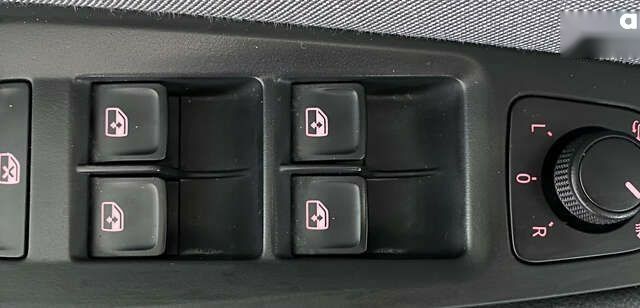 Сеат Леон, объемом двигателя 1.6 л и пробегом 158 тыс. км за 16450 $, фото 21 на Automoto.ua