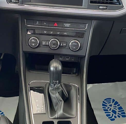 Сеат Леон, объемом двигателя 1.6 л и пробегом 156 тыс. км за 16450 $, фото 18 на Automoto.ua