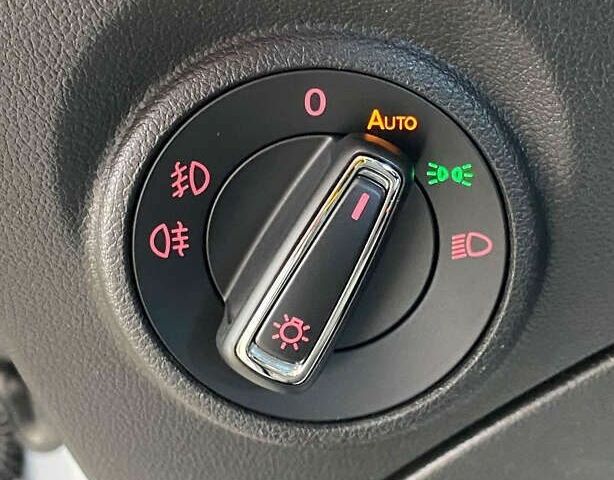 Сеат Leon, об'ємом двигуна 1.6 л та пробігом 156 тис. км за 16450 $, фото 14 на Automoto.ua