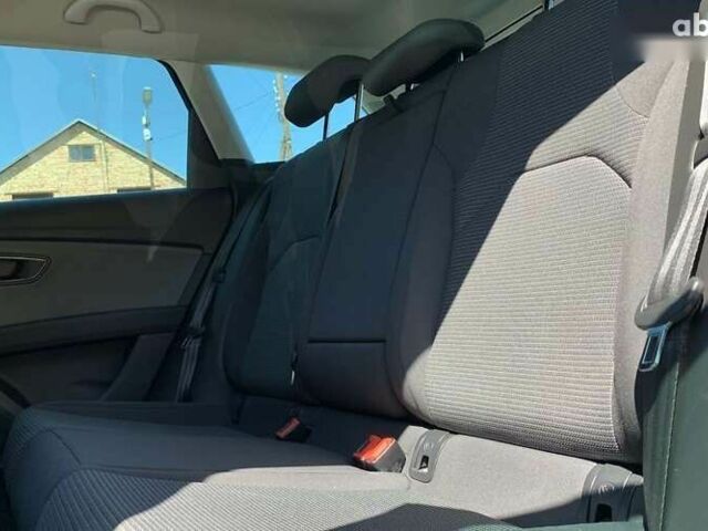 Сеат Леон, объемом двигателя 1.6 л и пробегом 115 тыс. км за 13500 $, фото 16 на Automoto.ua