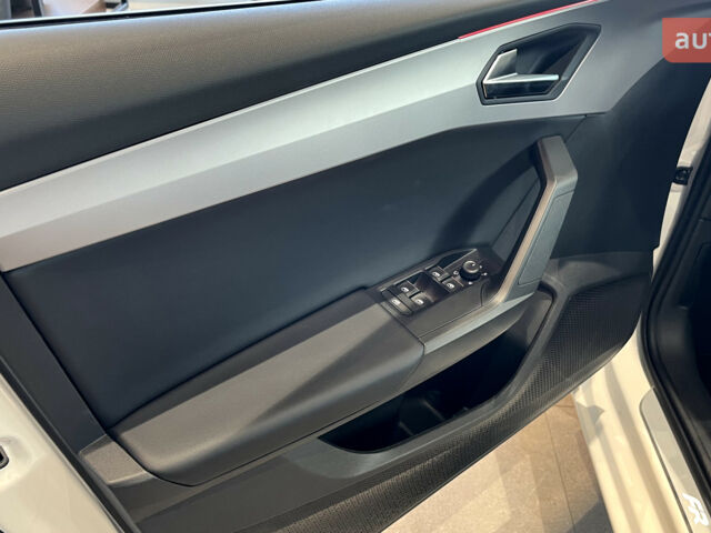 Сеат Леон, объемом двигателя 1.4 л и пробегом 0 тыс. км за 31412 $, фото 12 на Automoto.ua