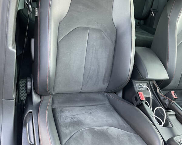 Сеат Леон, объемом двигателя 1.8 л и пробегом 152 тыс. км за 11200 $, фото 1 на Automoto.ua