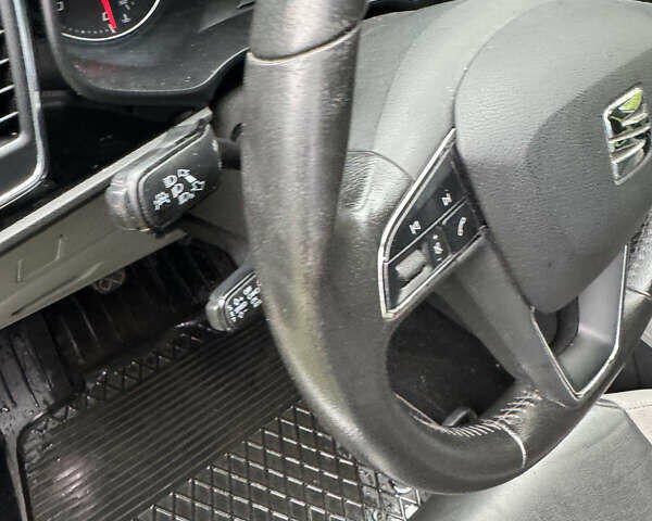 Сеат Леон, объемом двигателя 1.6 л и пробегом 206 тыс. км за 10200 $, фото 31 на Automoto.ua