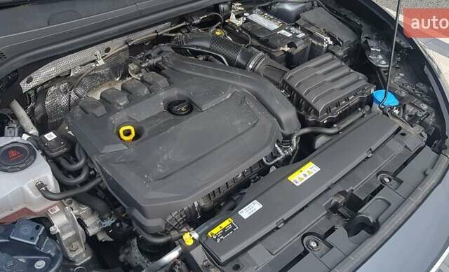 Сеат Леон, объемом двигателя 1.5 л и пробегом 17 тыс. км за 17711 $, фото 14 на Automoto.ua