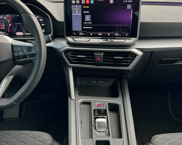 Сеат Leon, об'ємом двигуна 1.5 л та пробігом 1 тис. км за 31385 $, фото 19 на Automoto.ua