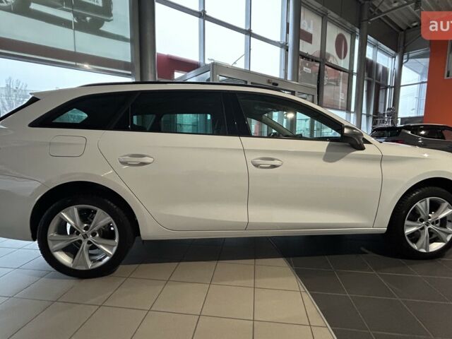 Сеат Леон, объемом двигателя 1.5 л и пробегом 0 тыс. км за 29650 $, фото 4 на Automoto.ua