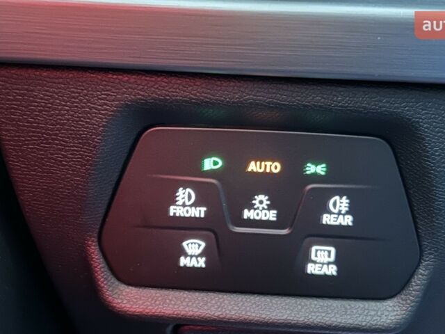 Сеат Леон, объемом двигателя 1.5 л и пробегом 0 тыс. км за 29650 $, фото 18 на Automoto.ua