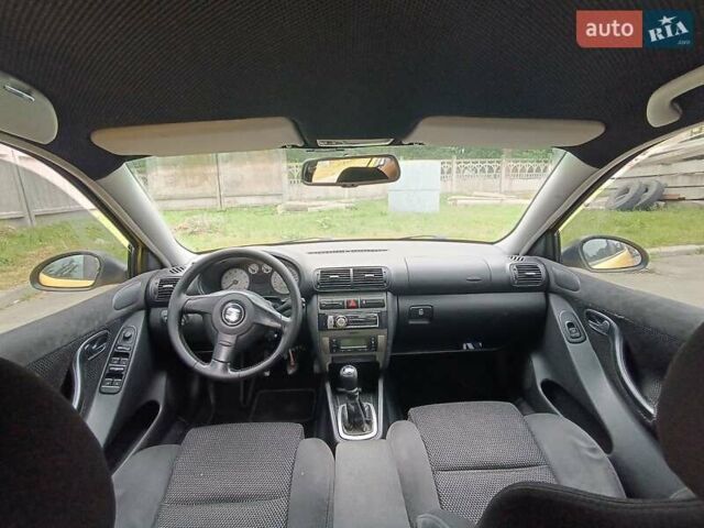 Жовтий Сеат Leon, об'ємом двигуна 1.8 л та пробігом 426 тис. км за 4000 $, фото 16 на Automoto.ua