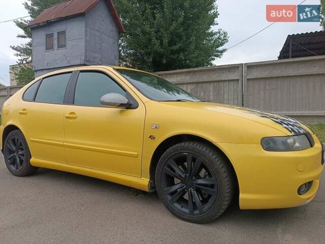 Жовтий Сеат Leon, об'ємом двигуна 1.8 л та пробігом 426 тис. км за 4000 $, фото 2 на Automoto.ua