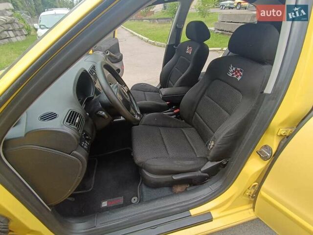 Жовтий Сеат Leon, об'ємом двигуна 1.8 л та пробігом 426 тис. км за 4000 $, фото 19 на Automoto.ua
