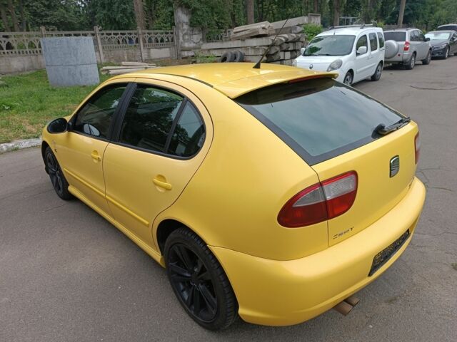 Жовтий Сеат Leon, об'ємом двигуна 1.8 л та пробігом 424 тис. км за 4000 $, фото 6 на Automoto.ua