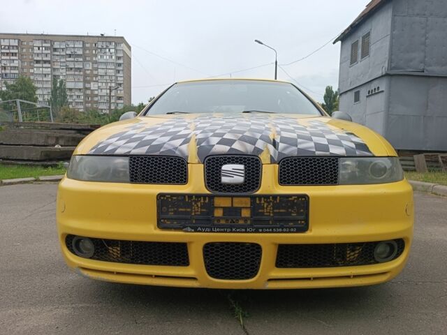 Жовтий Сеат Leon, об'ємом двигуна 1.8 л та пробігом 424 тис. км за 4000 $, фото 1 на Automoto.ua