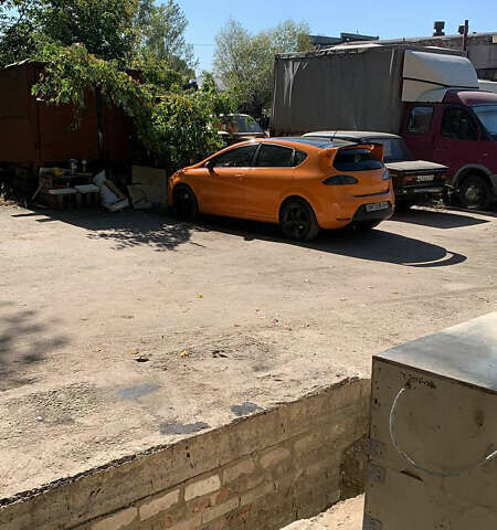 Желтый Сеат Леон, объемом двигателя 1.98 л и пробегом 250 тыс. км за 5100 $, фото 1 на Automoto.ua