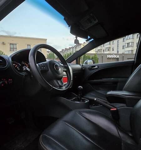 Желтый Сеат Леон, объемом двигателя 1.4 л и пробегом 222 тыс. км за 6500 $, фото 9 на Automoto.ua