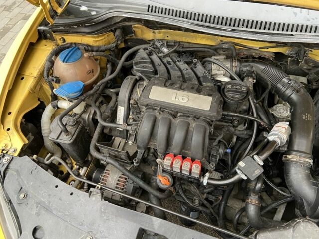 Жовтий Сеат Leon, об'ємом двигуна 1.6 л та пробігом 350 тис. км за 4200 $, фото 13 на Automoto.ua