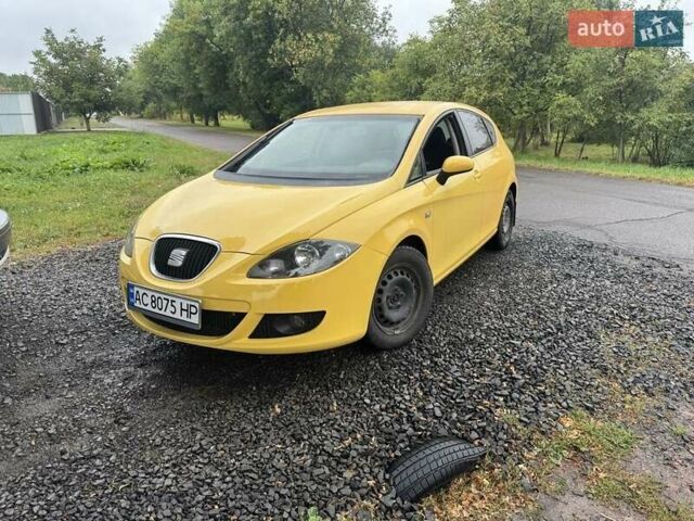 Жовтий Сеат Leon, об'ємом двигуна 1.6 л та пробігом 248 тис. км за 3600 $, фото 7 на Automoto.ua