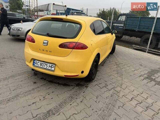Жовтий Сеат Leon, об'ємом двигуна 1.6 л та пробігом 248 тис. км за 3600 $, фото 1 на Automoto.ua
