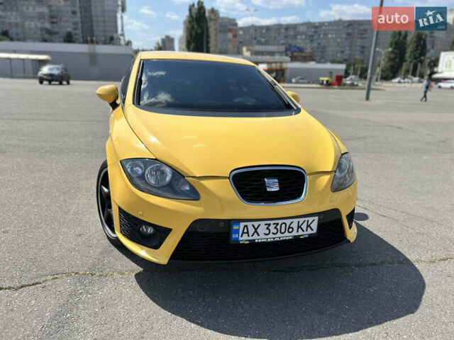 Желтый Сеат Леон, объемом двигателя 1.6 л и пробегом 177 тыс. км за 8000 $, фото 7 на Automoto.ua
