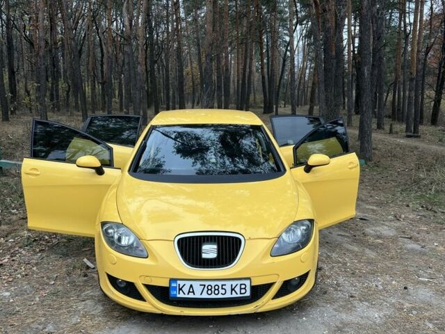 Жовтий Сеат Leon, об'ємом двигуна 1.6 л та пробігом 260 тис. км за 4400 $, фото 1 на Automoto.ua