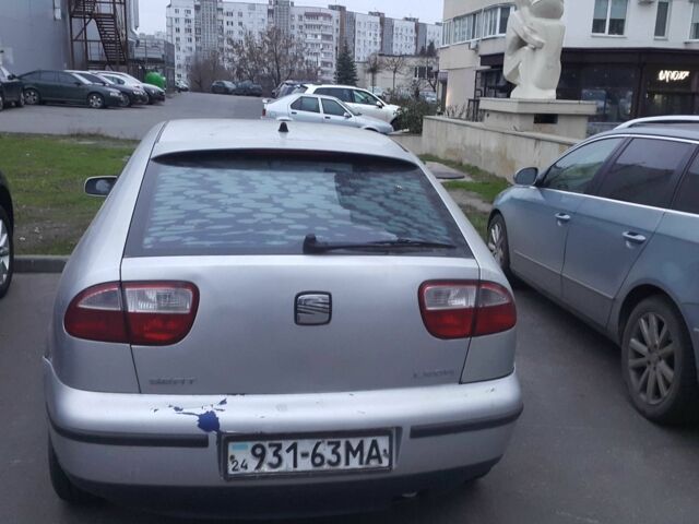 Сірий Сеат Leon, об'ємом двигуна 1.6 л та пробігом 420 тис. км за 1400 $, фото 3 на Automoto.ua