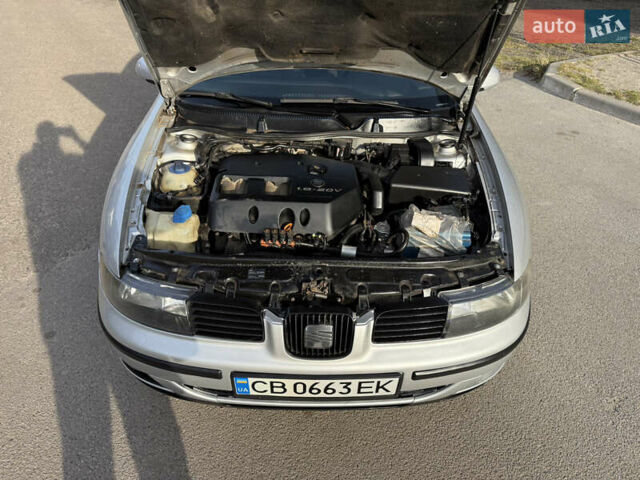 Серый Сеат Леон, объемом двигателя 1.8 л и пробегом 270 тыс. км за 4200 $, фото 13 на Automoto.ua