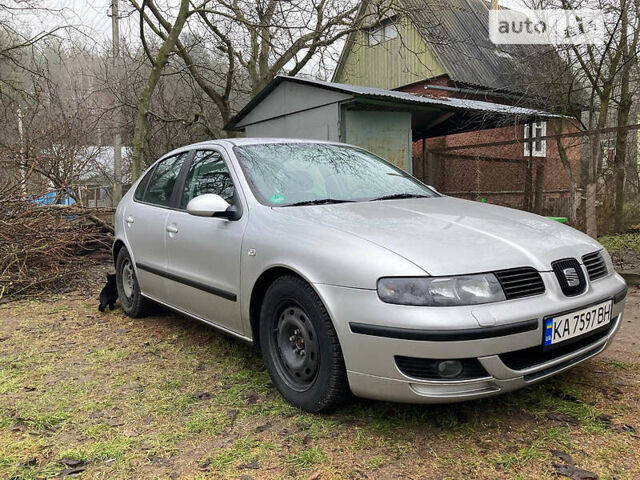 Сірий Сеат Leon, об'ємом двигуна 1.6 л та пробігом 210 тис. км за 3700 $, фото 1 на Automoto.ua