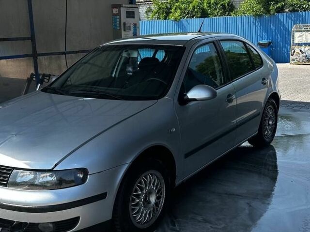 Серый Сеат Леон, объемом двигателя 2 л и пробегом 423 тыс. км за 2200 $, фото 4 на Automoto.ua