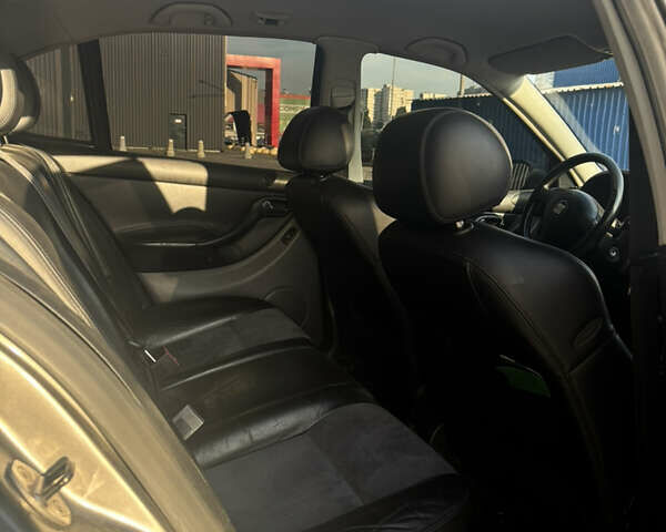 Сірий Сеат Leon, об'ємом двигуна 1.8 л та пробігом 182 тис. км за 5000 $, фото 2 на Automoto.ua