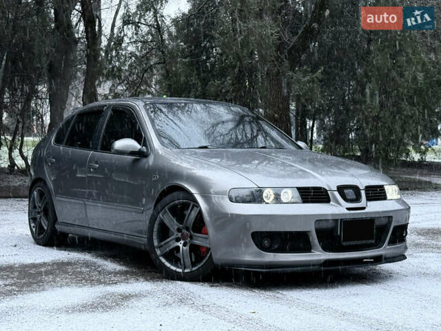Серый Сеат Леон, объемом двигателя 1.8 л и пробегом 279 тыс. км за 9999 $, фото 13 на Automoto.ua